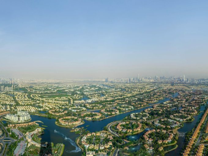 Luxury Living On The Magnificent Uptown Dubai With Breathtaking Jumeirah Islands Views
